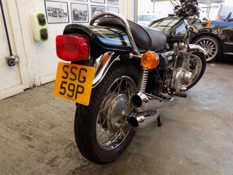 Kawasaki Z900 A4 4