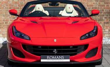 Ferrari Portofino 4