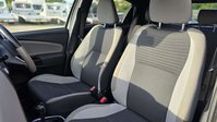 Toyota Yaris 1.5 VVT-h Design Hatchback 5dr Petrol Hybrid E-CVT Euro 6 (101 ps) 35