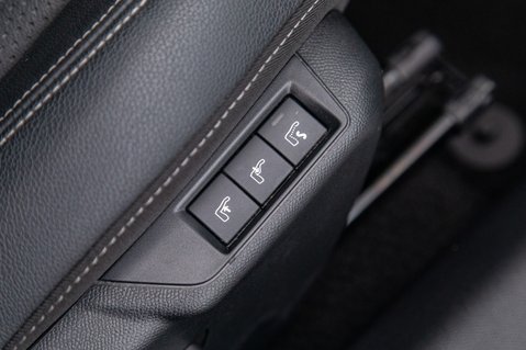 Vauxhall Corsa ULTIMATE NAV 31