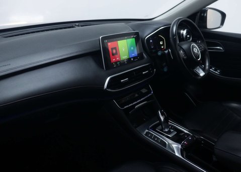 MG HS 1.5 MG HS Exclusive Semi-Auto 5dr 43