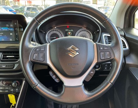 Suzuki SX4 S-Cross 1.4 SX4 S-Cross Motion Boosterjet MHEV 5dr 19