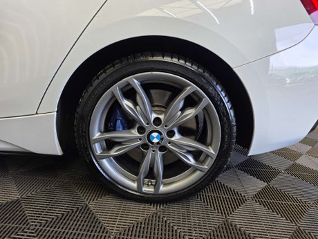 BMW 1 Series 3.0 M140i Shadow Edition Hatchback 5dr Petrol Auto Euro 6 (s/s) (340 ps) 26