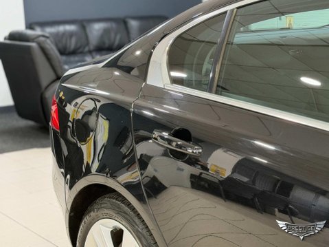 Jaguar XE 2.0d Portfolio Auto AWD Euro 6 (s/s) 4dr 17