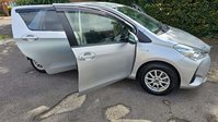Toyota Yaris 1.5 VVT-h Icon Tech E-CVT Euro 6 (s/s) 5dr 5
