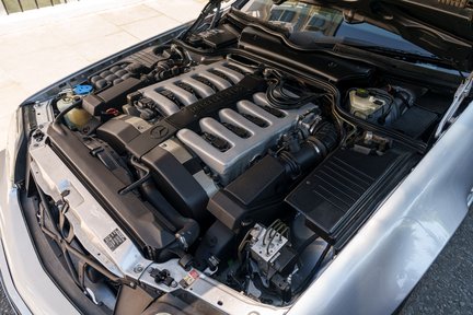 Mercedes-Benz SL 600 V12 Silver Arrow 33
