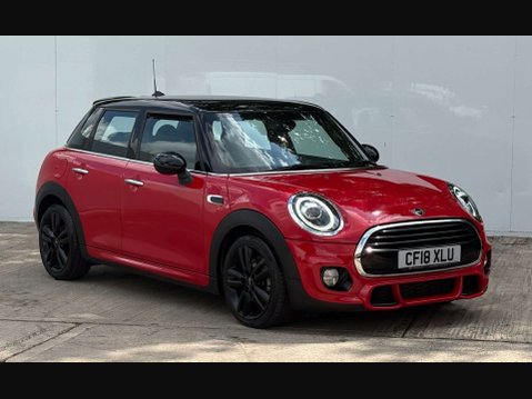 Mini Hatch 1.5 Cooper Auto 5dr 1