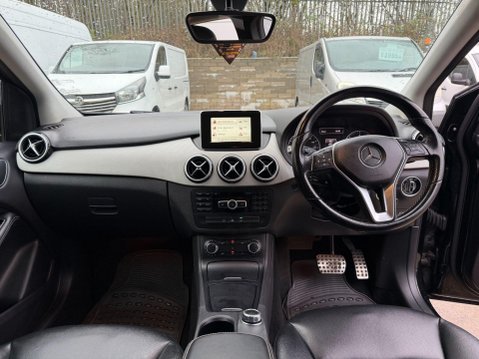 Mercedes-Benz B Class 1.8 B180 CDI Sport MPV 5dr Diesel 7G-DCT Euro 5 (s/s) (109 ps) 30