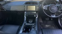 Jaguar XE 2.0d Portfolio Saloon 4dr Diesel Auto AWD Euro 6 (s/s) (180 ps) 7