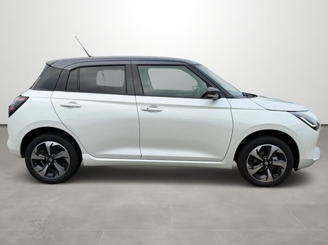 Suzuki Swift 1.2 Mild Hybrid Ultra 5dr CVT 11