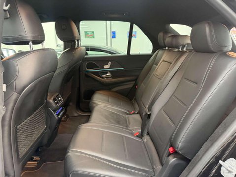 Mercedes-Benz GLE 2.0 GLE300d AMG Line SUV 5dr Diesel G-Tronic 4MATIC Euro 6 (s/s) (245 ps) 40