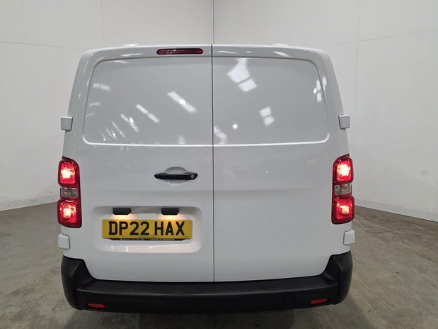 Vauxhall Vivaro Vauxhall Vivaro L2 Diesel 2900 1.5d 100ps Dynamic H1 Van 8