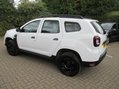 Dacia Duster 1.6 SCe Essential Euro 6 (s/s) 5dr 8