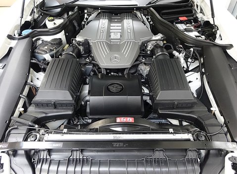 Mercedes-Benz SLS AMG 25