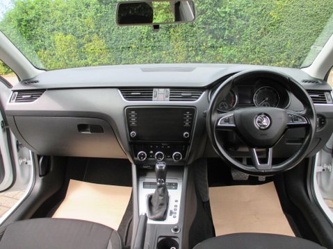 Skoda Octavia 1.5 TSI ACT SE Drive DSG Euro 6 (s/s) 5dr 14