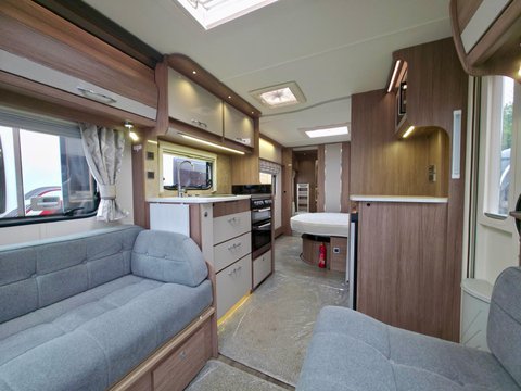Coachman VIP 575 14