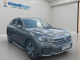 Volkswagen Touareg 3.0 TDI V6 R-Line Tech Tiptronic 4Motion Euro 6 (s/s) 5dr 1