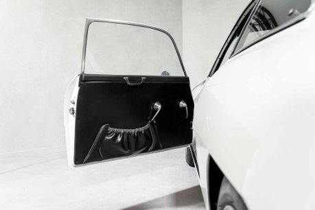 Alfa Romeo Giulietta SPRINT ZAGATO. 1 OF 200. EX COMPETITION CAR. EXTENSIVE DOCUMENTED HISTORY. 53