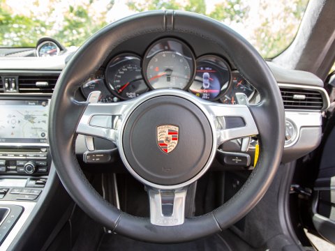 Porsche 911 CARRERA 4S PDK 26