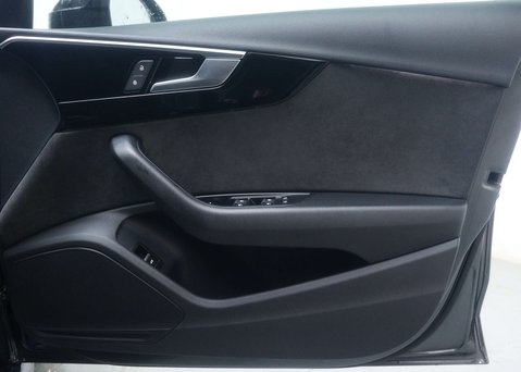 Audi A4 2.0 A4 S Line Black Edition 35 TFSI Semi-Auto 4dr 50