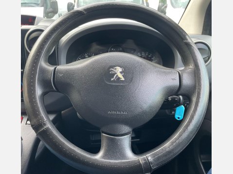 Peugeot Partner 1.6 HDi 850 S Panel Van 4dr Diesel Manual L1 (132 g/km, 90 bhp) 28