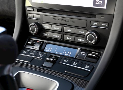 Porsche 911 (991) GT2 RS 18