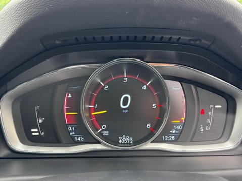 Volvo V70 2.0 D3 SE Lux Geartronic Euro 5 (s/s) 5dr 38