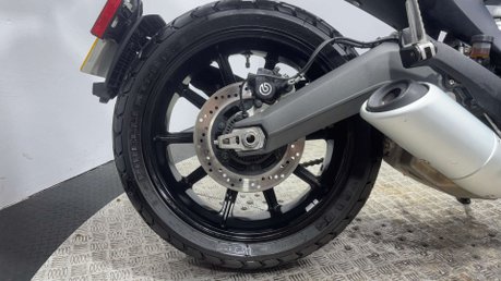 Ducati Scrambler 800 ICON 2015 3K GREAT CONDITION 1 OWNER MOT 800CC NAKED A2 21