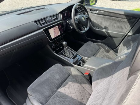 Skoda Superb 2.0 Superb SportLine+ TDI Semi-Auto 5dr 33