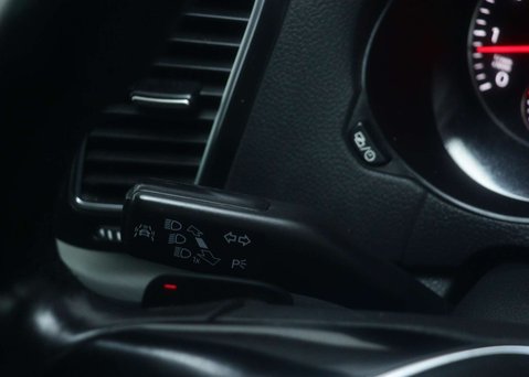 Volkswagen Sharan 1.4 Sharan SE Nav TSi Semi-Auto 5dr 36