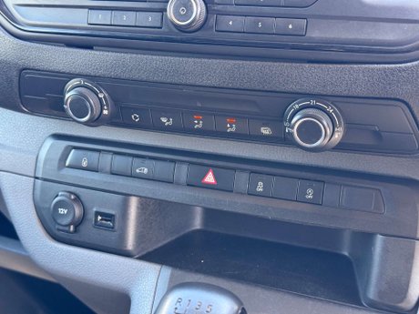 Vauxhall Vivaro 1.5 Vivaro 2900 Edition S/S 37