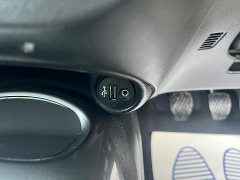 Nissan Juke 1.2 DIG-T Acenta Euro 6 (s/s) 5dr 36