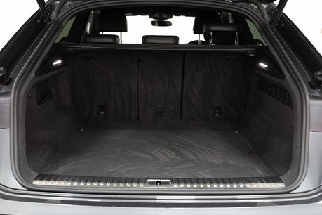 Audi Q8 TFSI V6 Black Edition 3.0 5dr SUV Automatic Petrol 34