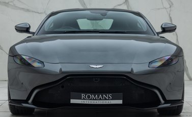 Aston Martin V8 Vantage 7