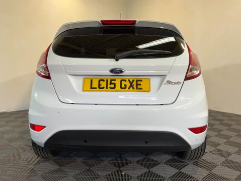 Ford Fiesta BASE TDCI 5