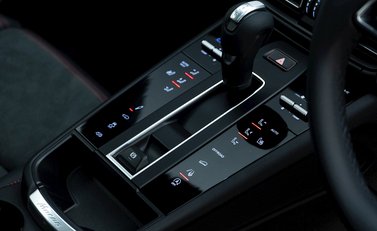 Porsche Macan GTS 20