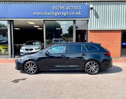 Toyota Corolla 1.8 Corolla GR Sport HEV CVT 5dr 11