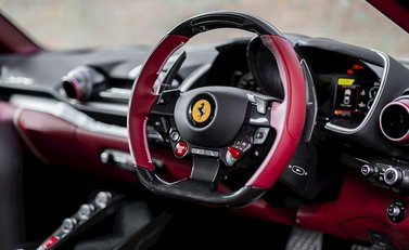 Ferrari 812 Superfast 11