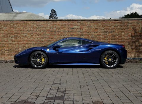 Ferrari 488 GTB 12