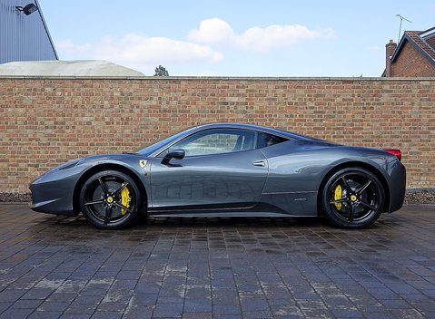 Ferrari 458 Italia 6