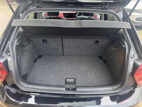 Volkswagen Polo 1.0 TSI BEATS DSG AUTOMATIC 10