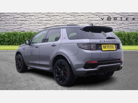 Land Rover Discovery Sport 2.0 Discovery Sport R-Dynamic SE D Auto 4WD 5dr 3