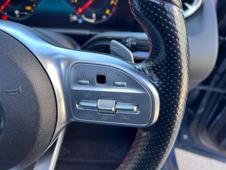 Mercedes-Benz GLA 1.3 GLA180 AMG Line (Premium Plus) 7G-DCT Euro 6 (s/s) 5dr 45