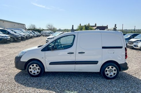 Peugeot Partner SWB L1H1 Low Roof Professional Air Con EURO 6 NO V