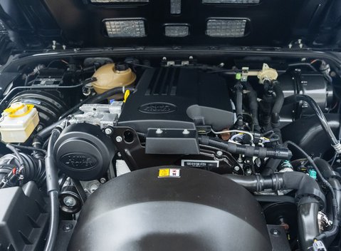 Land Rover Defender 90 XS 40