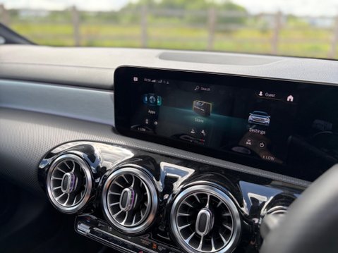 Mercedes-Benz A Class 2.0 A35 AMG (Premium Plus) 7G-DCT 4MATIC Euro 6 (s/s) 5dr 21