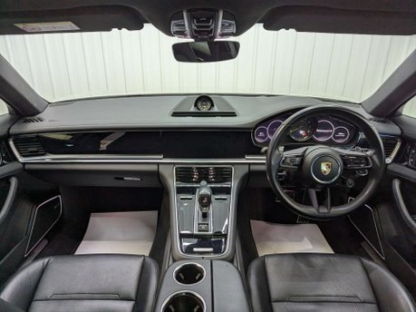 Porsche Panamera 2.9 Panamera 4 E-Hybrid Semi-Auto 4WD 5dr 46