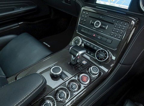 Mercedes-Benz SLS AMG 19