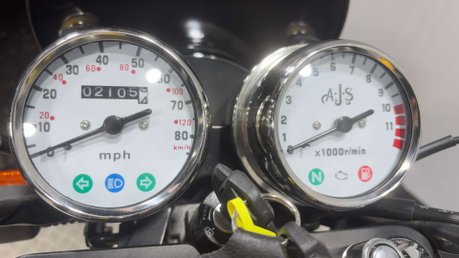 Ajs Tempest Scrambler 125 2019 ONLY 2K GREAT CONDITION CAFE 125CC LEARNER BIKE NEW MOT 36