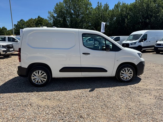Peugeot Partner SWB L1H1 [SOLD KH] Low Roof Professional Premium Air Con Sensors EURO 6 5
